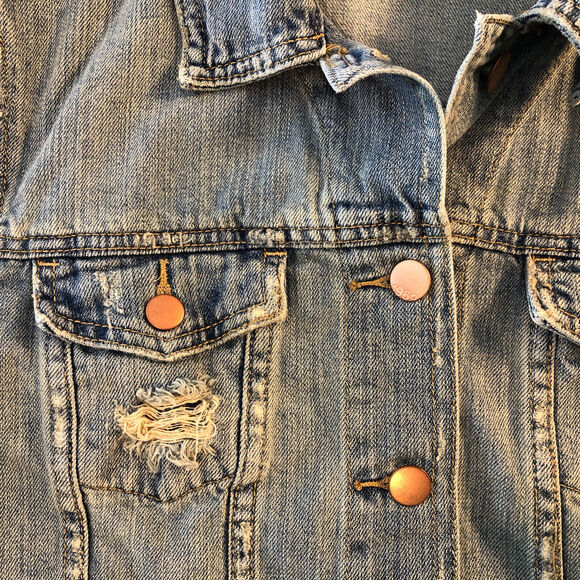 GAP Women's Small Denim Jacket Lily Flap Pocket Distressed Jean VTGNICSN 305753 - Picture 5 of 12